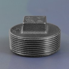 1 1/2" Black Malleable Iron Plain Plug (Solid)