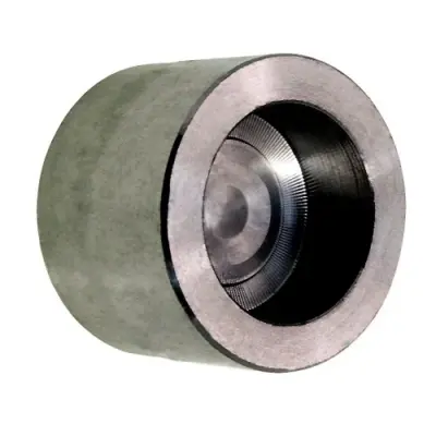 Black forged carbon steel end cap with socket weld ends. 3000lb rated, conforms to ASME B16.11 and BS 3799