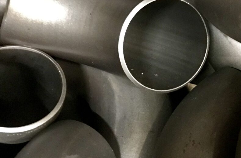 A selection of butt weld pipe fittings to BS EN 10253-2
