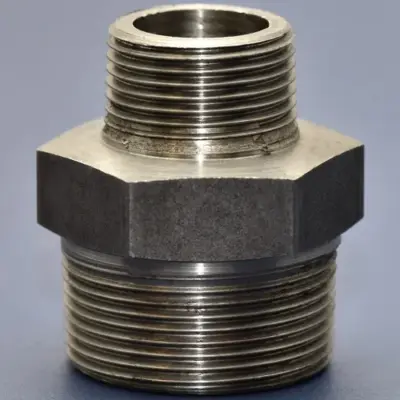 BS EN 10241 Black Mild steel hexagon reducing nipple, male BSP threaded